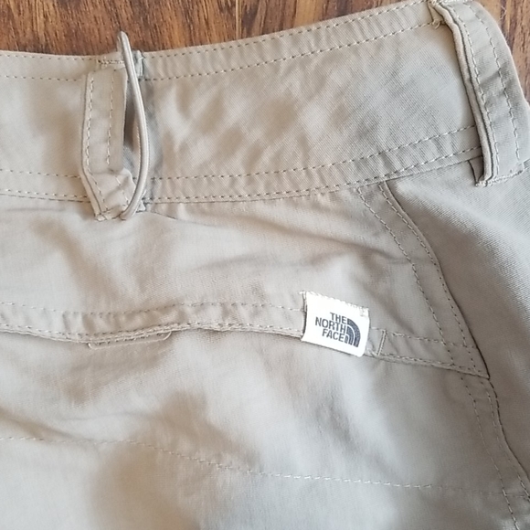 The North Face Sz 12 Ladies Zipoff Pants Quick dry - Picture 10 of 11
